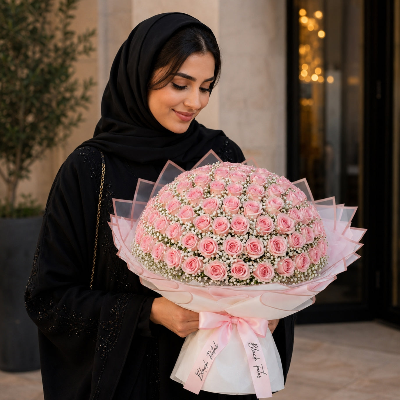 Luxury Blush – 100 Light Pink Roses