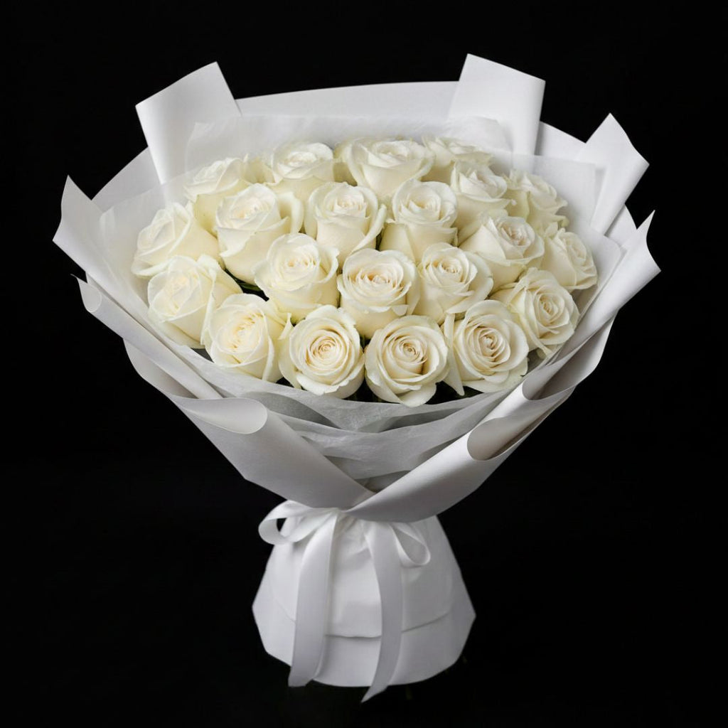 White Romance - 21 White Roses