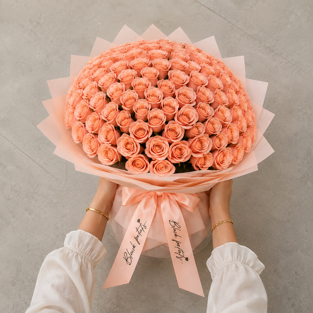 Peachy Romance-300 Peach Roses
