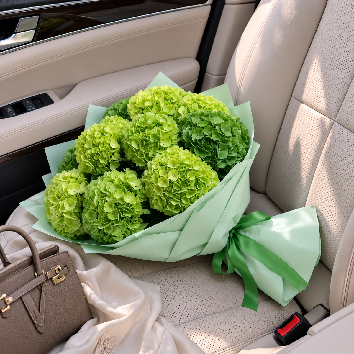 Emerald Glow – Green Hydrangea Bouquet