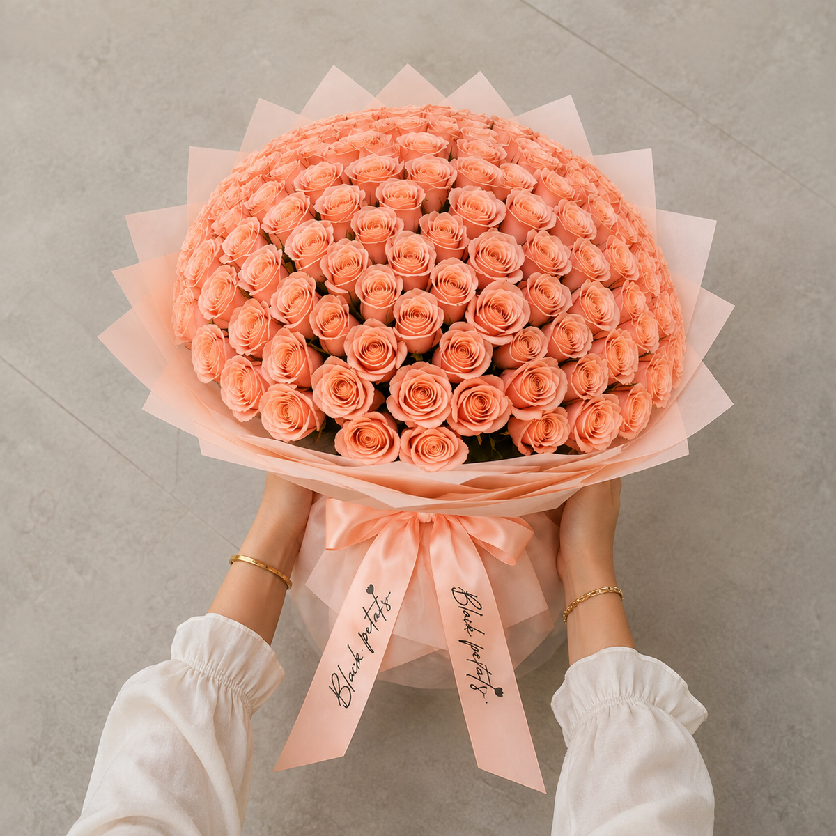 Peachy Romance-300 Peach Roses